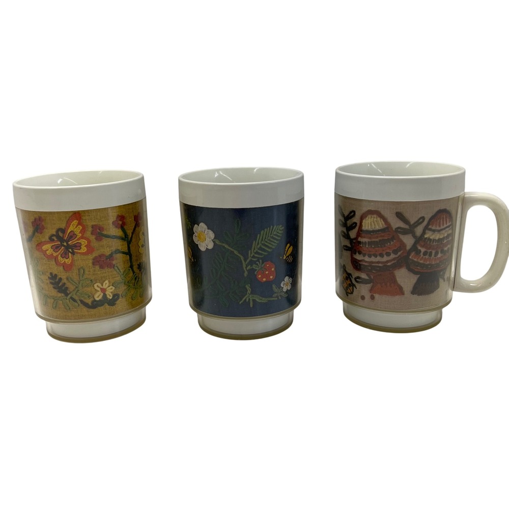 Vintage Thermo-Serv West Bend Insulated Mugs Set of 3 Mushroom Strawberry Floral